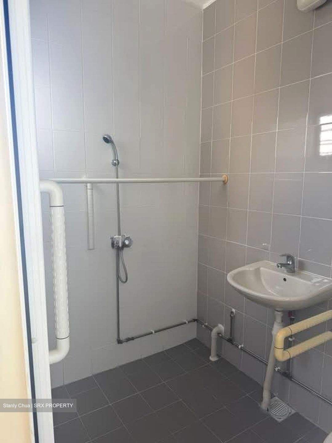 Blk 806 Tampines Polyview (Tampines), HDB 3 Rooms #536650711